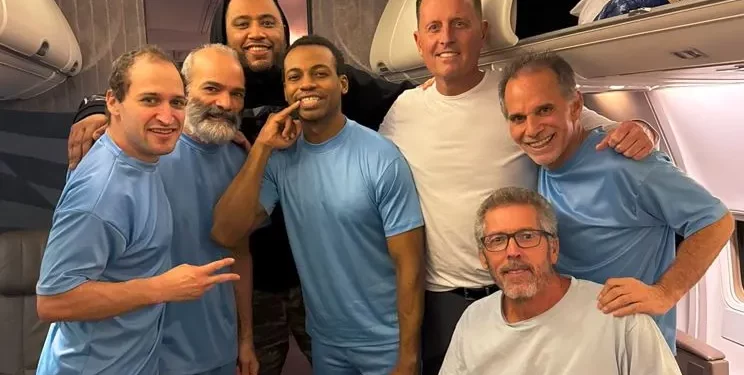 Richard Grenell regresó a EE.UU con ciudadanos estadounidenses que se encontraban detenidos en Venezuela