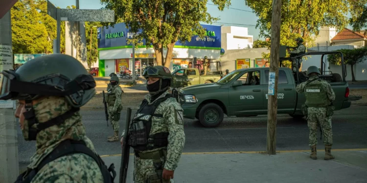 Soldados, cárteles y China: lo que México está haciendo para evitar los aranceles