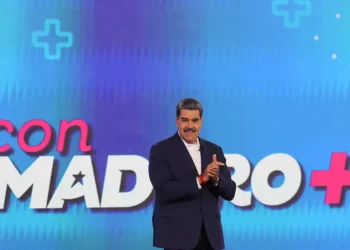 Nicolás Maduro acusa a María Corina Machado de financiar al Tren de Aragua para enemistarle con EEUU