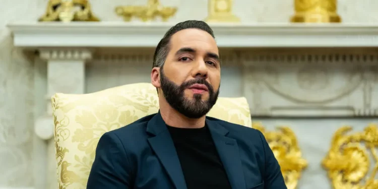 Bukele insiste en intercambio de rehenes tras rechazo de Maduro