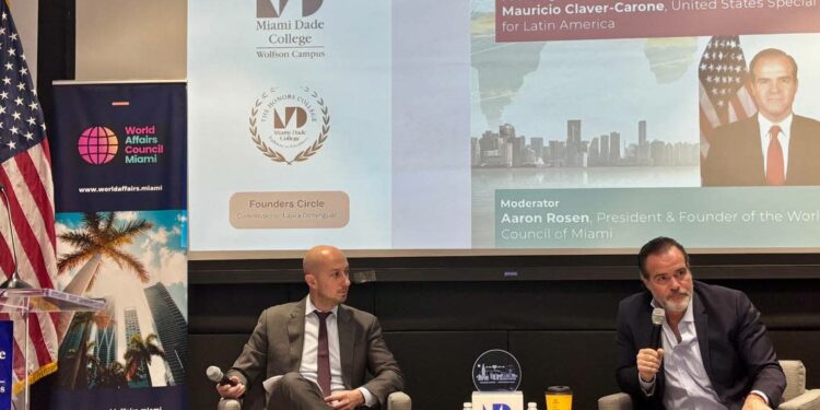 Claver-Carone detalla políticas de "máxima presión" de Trump hacia Cuba y Venezuela