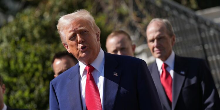 La Corte Suprema de EE.UU. ordena facilitar el regreso de Kilmar Ábrego, deportado a El Salvador bajo la Administración Trump