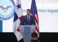 Estados Unidos y Panamá firman acuerdo para garantizar el paso prioritario de buques de guerra por el Canal