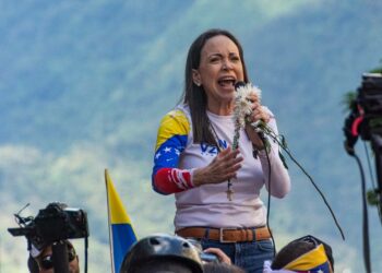 María Corina Machado califica de “absurdo” el esfuerzo de Chevron por permanecer en Venezuela