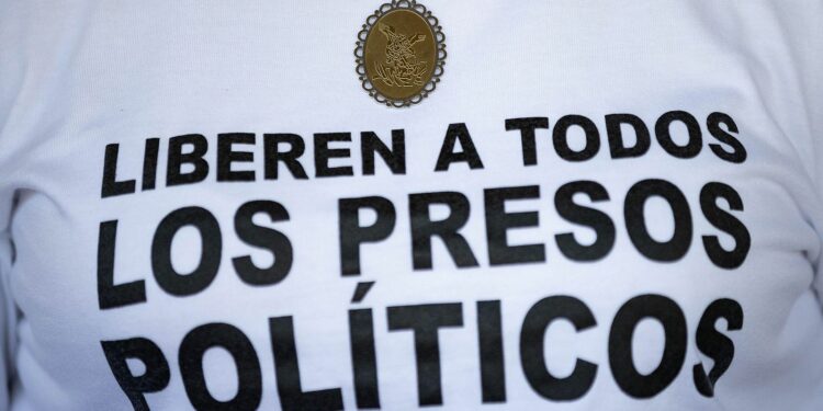 Los familiares de presos políticos en Venezuela piden que la libertad «vuelva a ser un derecho»