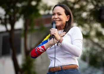 Machado confía en que la nueva recompensa de EEUU por Maduro ayude "rápido" a Venezuela