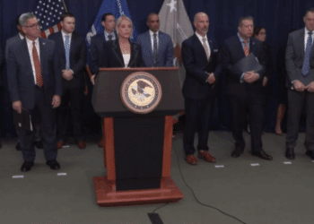 EE.UU. reveló que investigan “puentes aéreos” para traficar droga desde Venezuela