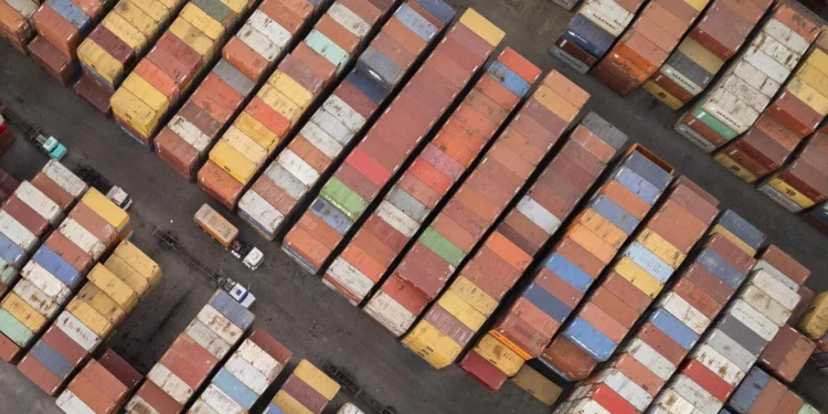 Bruselas propone reducciones arancelarias para aplicar el acuerdo comercial con EE.UU.